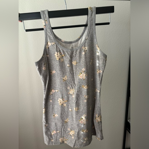 Tank top - Picture 1 of 1